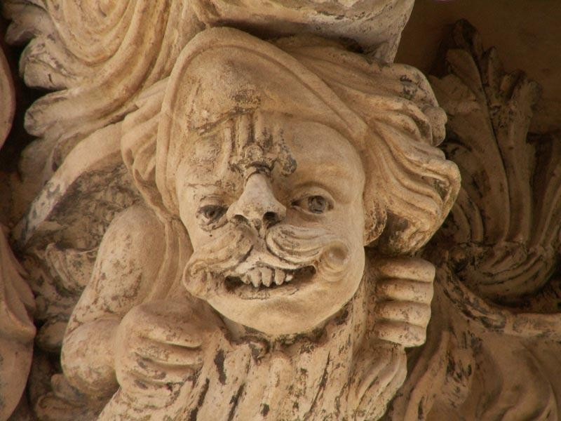 Immagine descrittiva - http://www.donnalucata.it/non_solo_donnalucata/foto/Ragusa/Ragusa-palazzo-Zacco2.jpg Immagine descrittiva - http://www.donnalucata.it/non_solo_donnalucata/foto/Ragusa/Ragusa-palazzo-Zacco2.jpg