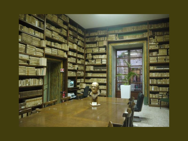 Immagine descrittiva - http://www.agrigentoierieoggi.it/agrigento-storia-della-biblioteca-lucchesiana/ Immagine descrittiva - http://www.agrigentoierieoggi.it/agrigento-storia-della-biblioteca-lucchesiana/