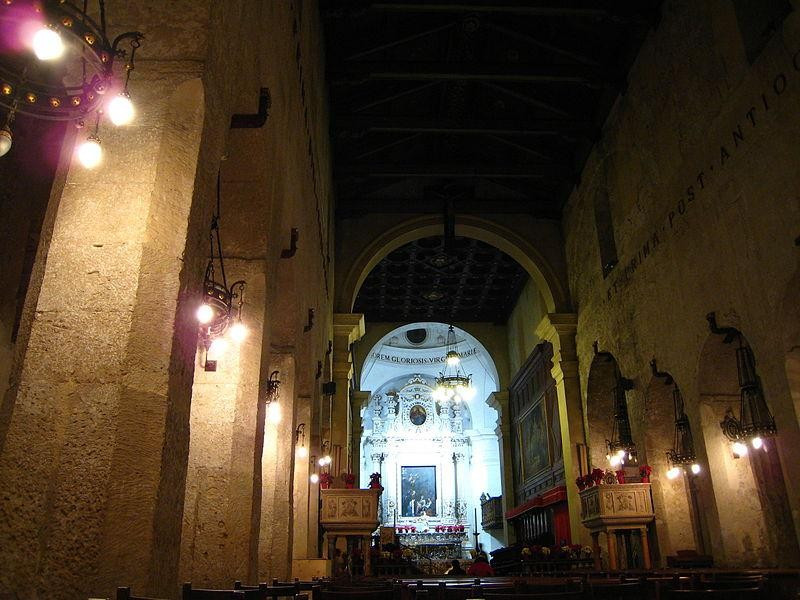 Immagine descrittiva - https://commons.wikimedia.org/wiki/User:Mikystar Immagine descrittiva - https://commons.wikimedia.org/wiki/User:Mikystar