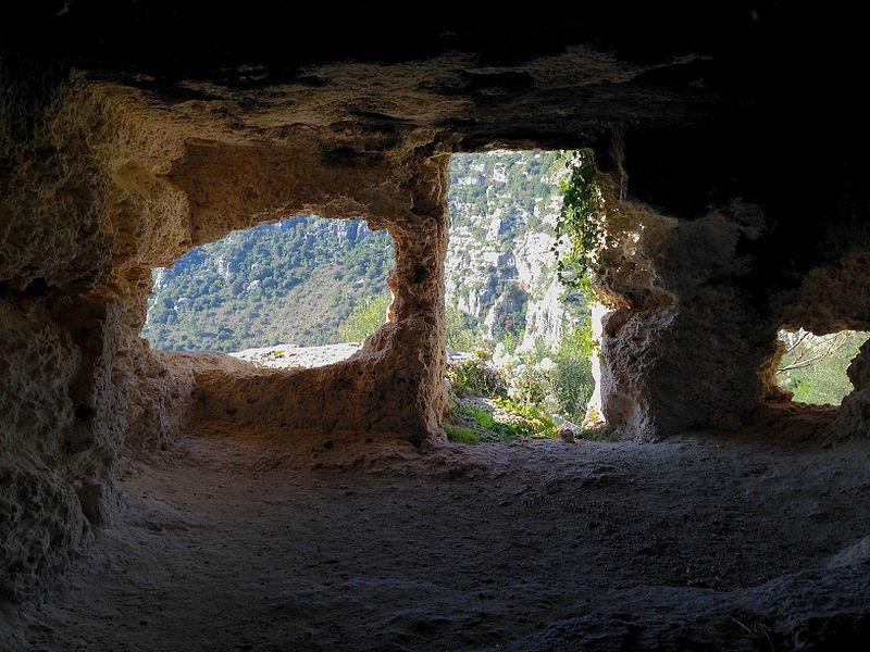 Immagine descrittiva - https://it.wikipedia.org/wiki/Pantalica#/media/File:San_Micidario_03.JPG Immagine descrittiva - https://it.wikipedia.org/wiki/Pantalica#/media/File:San_Micidario_03.JPG