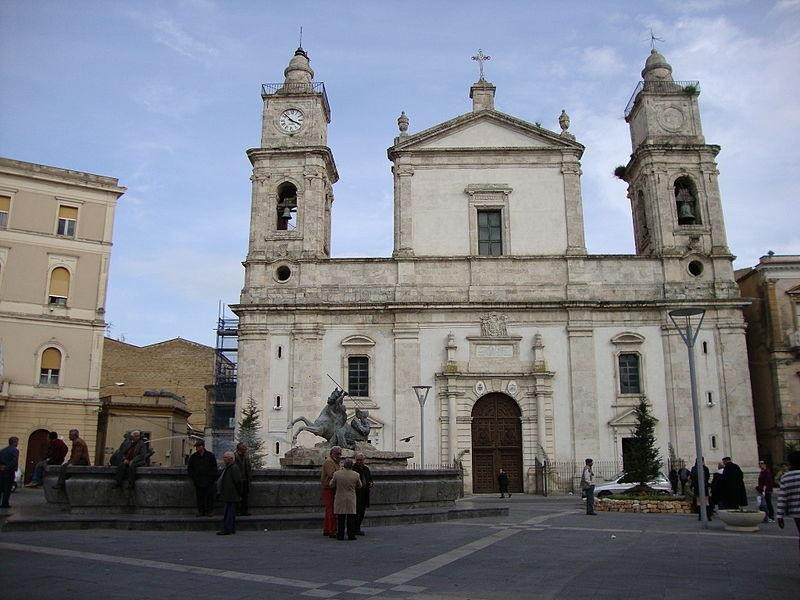 Immagine descrittiva - https://commons.wikimedia.org/wiki/User:Cavarrone Immagine descrittiva - https://commons.wikimedia.org/wiki/User:Cavarrone