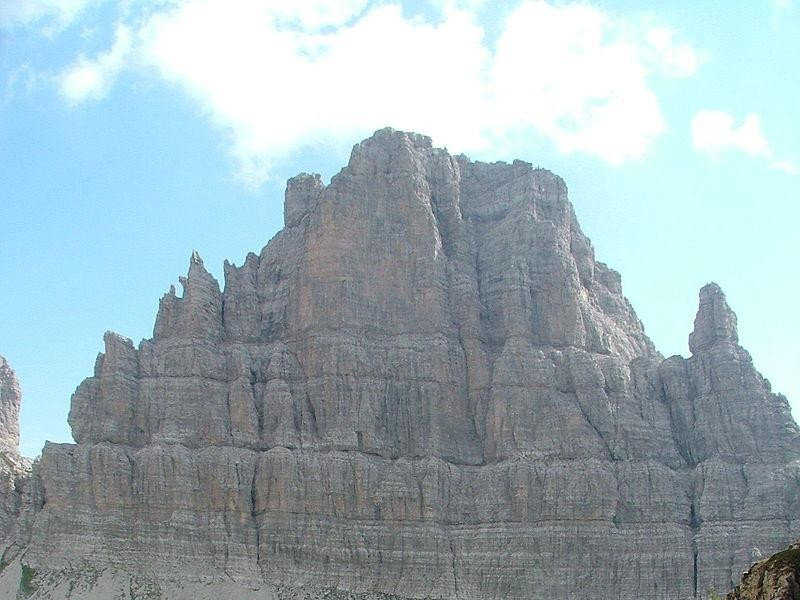 Immagine descrittiva - https://it.wikipedia.org/wiki/Parco_naturale_delle_Dolomiti_Friulane#/media/File:Croda_Montanaia.JPG Immagine descrittiva - https://it.wikipedia.org/wiki/Parco_naturale_delle_Dolomiti_Friulane#/media/File:Croda_Montanaia.JPG