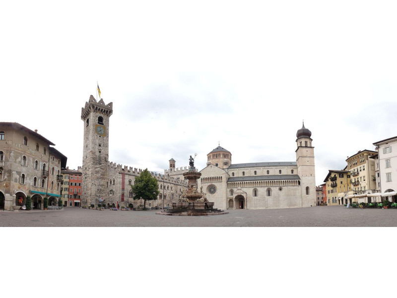 Immagine descrittiva - https://commons.wikimedia.org/wiki/User:Ianezz Immagine descrittiva - https://commons.wikimedia.org/wiki/User:Ianezz