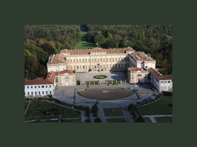 Immagine descrittiva - http://www.artribune.com/wp-content/uploads/2015/09/Villa-Reale-di-Monza.jpg Immagine descrittiva - http://www.artribune.com/wp-content/uploads/2015/09/Villa-Reale-di-Monza.jpg