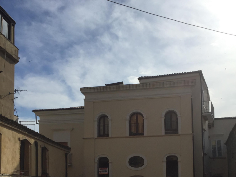 Immagine descrittiva - Immagine descrittiva -