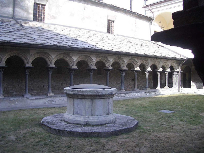 Chiostro Chiostro