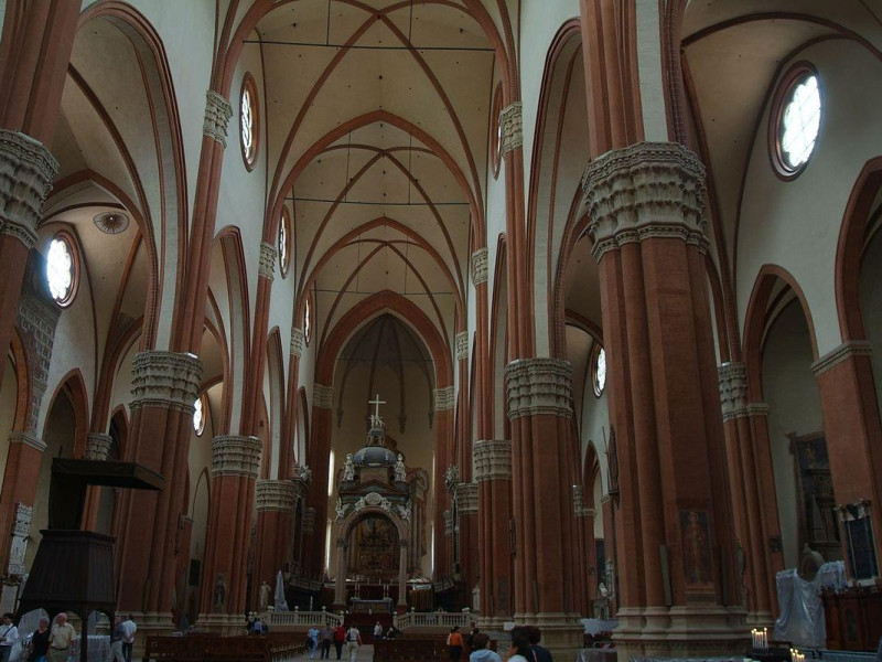 Immagine descrittiva - Di User:Ilario - User:Cassinam - Opera propria, CC BY 2.5, https://commons.wikimedia.org/w/index.php?curid=806541