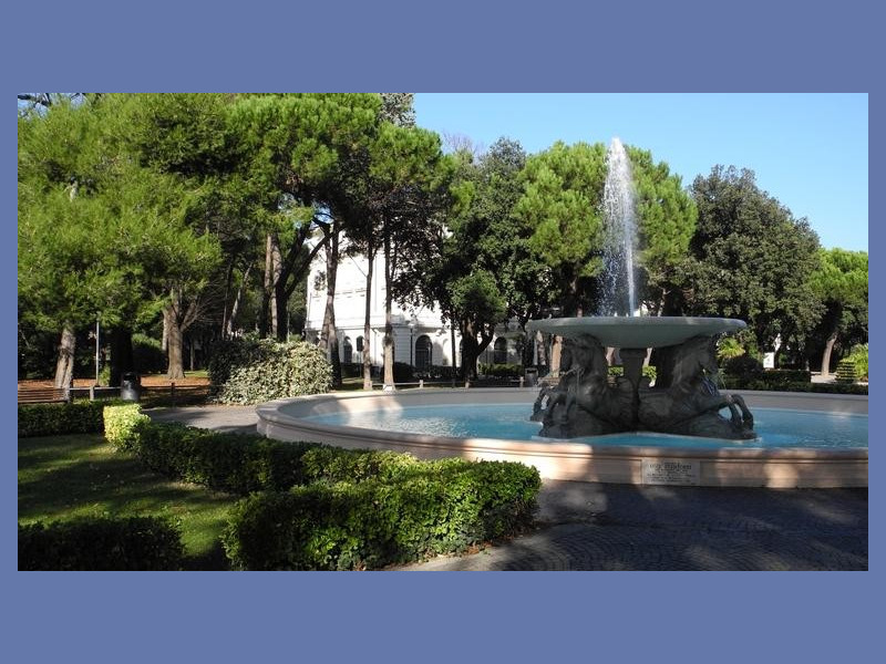 Immagine descrittiva - http://bbcc.ibc.regione.emilia-romagna.it/pater/data/scheda_PG/PROV%20RIMINI/Parco%20Federico%20Fellini%20RN/IB%20DSCN7153.jpg Immagine descrittiva - http://bbcc.ibc.regione.emilia-romagna.it/pater/data/scheda_PG/PROV%20RIMINI/Parco%20Federico%20Fellini%20RN/IB%20DSCN7153.jpg