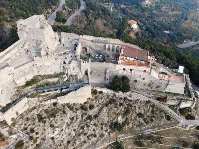 Immagine descrittiva - Di Jack45 - Opera propria, CC BY 3.0, https://commons.wikimedia.org/w/index.php?curid=45842334 Immagine descrittiva - Di Jack45 - Opera propria, CC BY 3.0, https://commons.wikimedia.org/w/index.php?curid=45842334