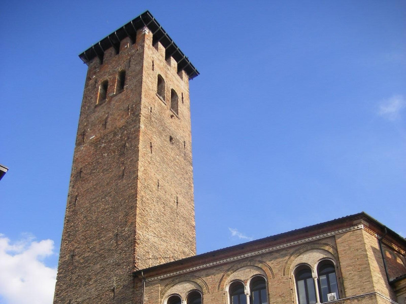 Torre e Palazzo degli Anziani  Torre e Palazzo degli Anziani