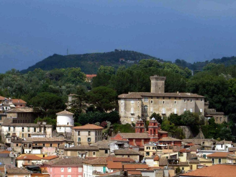 Immagine descrittiva - Di I, Wento, CC BY 2.5, https://commons.wikimedia.org/w/index.php?curid=2348747 Immagine descrittiva - Di I, Wento, CC BY 2.5, https://commons.wikimedia.org/w/index.php?curid=2348747