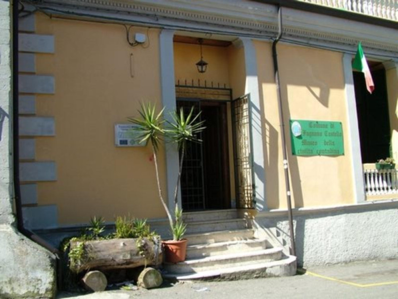 Immagine descrittiva - Immagine descrittiva -