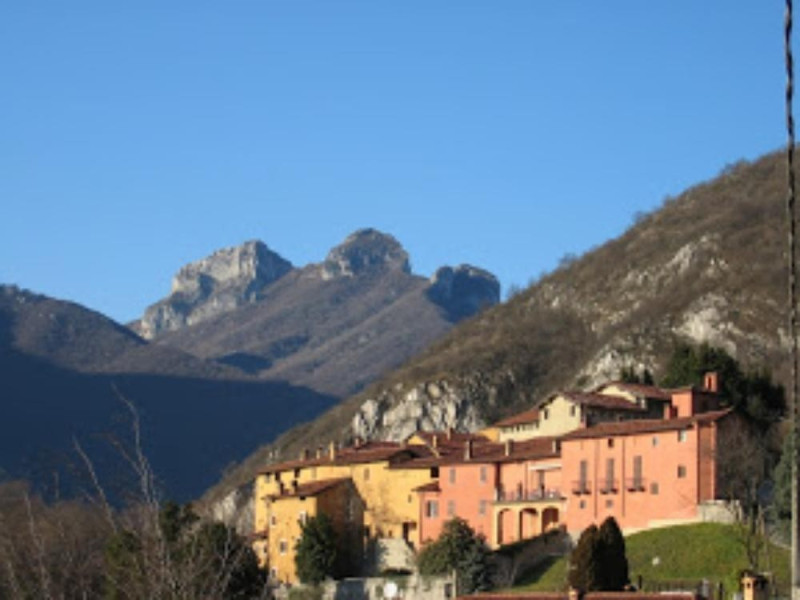 Immagine descrittiva - Immagine descrittiva -