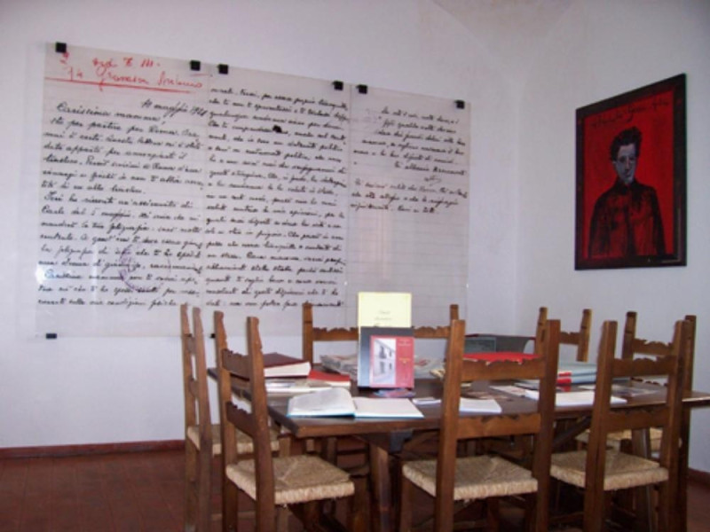 Immagine descrittiva - Immagine descrittiva -