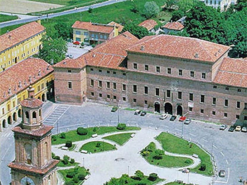Immagine descrittiva - Immagine descrittiva -