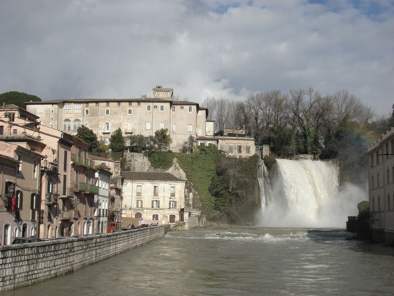 Immagine descrittiva - Immagine descrittiva -