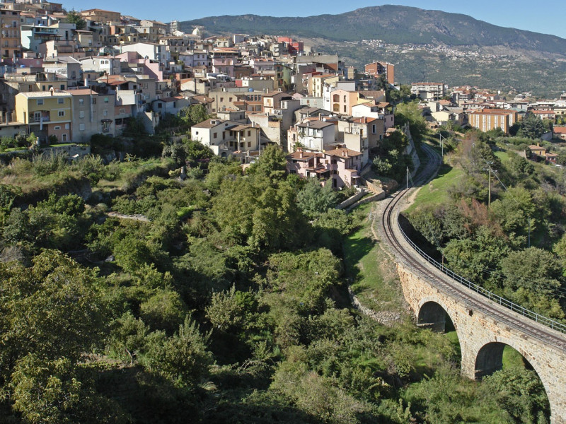 Immagine descrittiva - Immagine descrittiva -