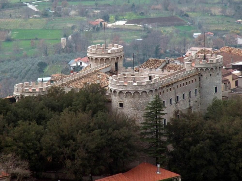 Immagine descrittiva - Immagine descrittiva -