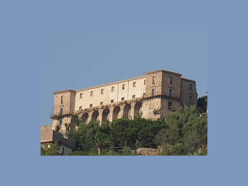 Immagine descrittiva - Immagine descrittiva -