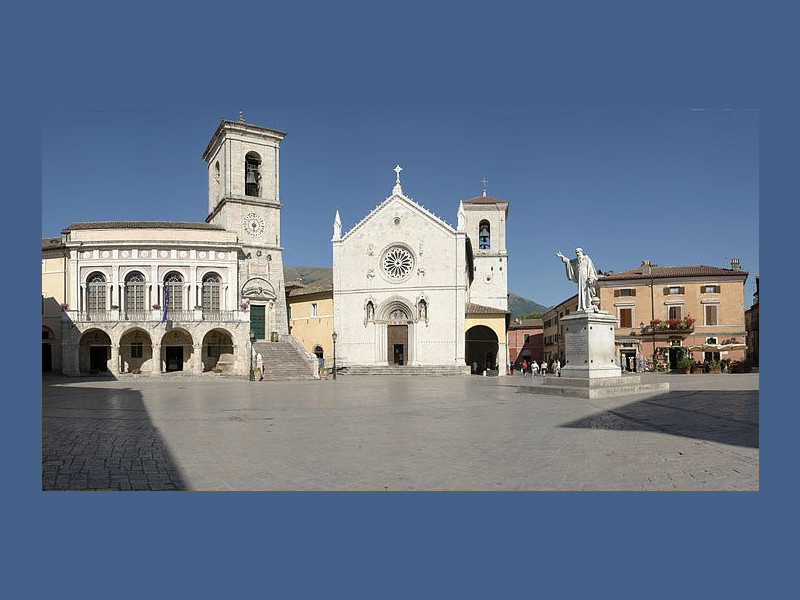Immagine descrittiva - Immagine descrittiva -