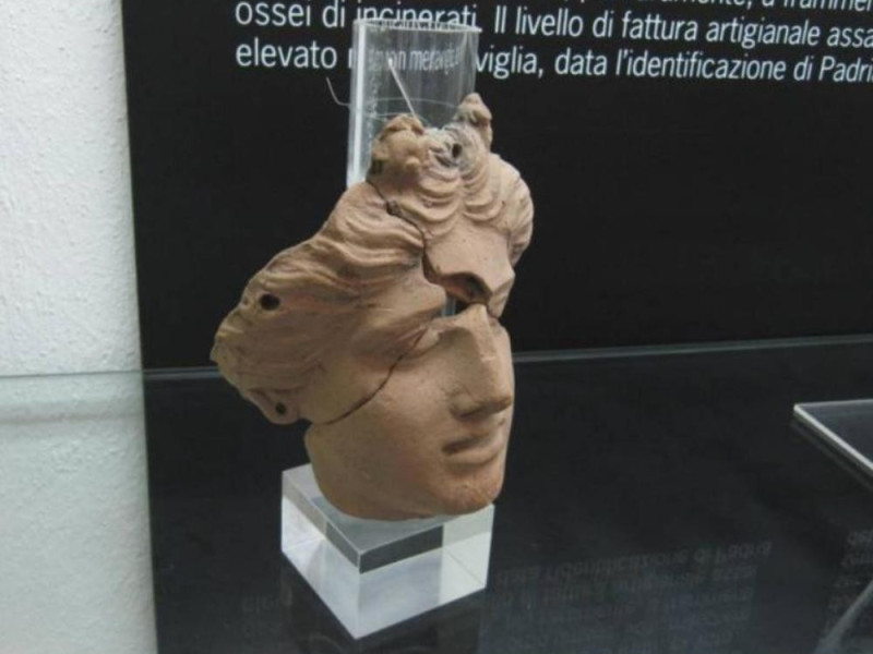 Immagine descrittiva - Immagine descrittiva -