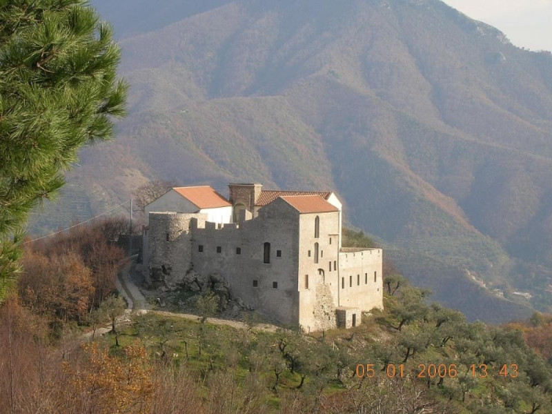 Immagine descrittiva - Immagine descrittiva -