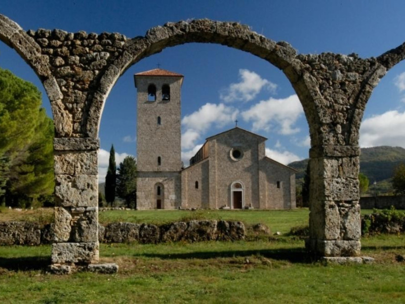 Immagine descrittiva - Immagine descrittiva -