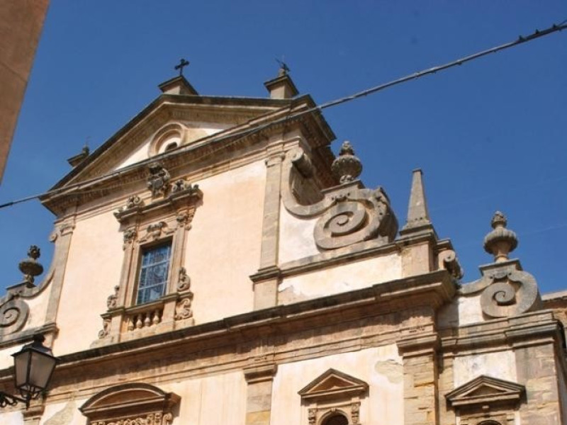 Immagine descrittiva - Immagine descrittiva -