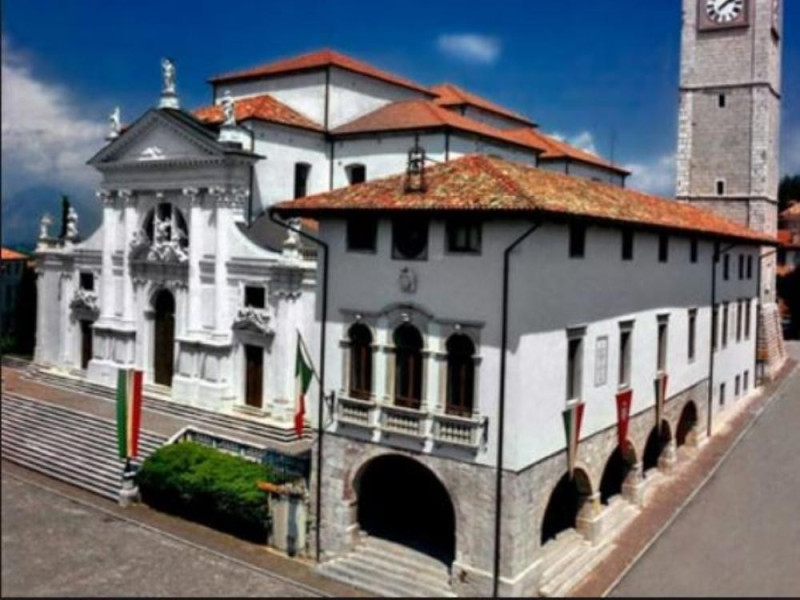 Immagine descrittiva - Immagine descrittiva -