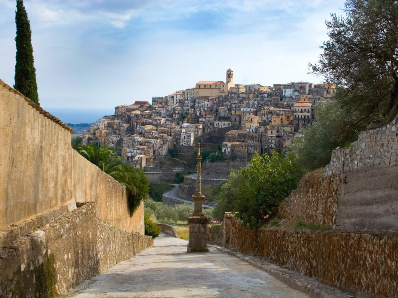Immagine descrittiva - Immagine descrittiva -