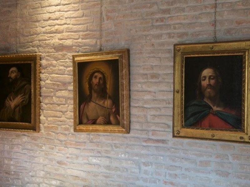 Immagine descrittiva - Immagine descrittiva -