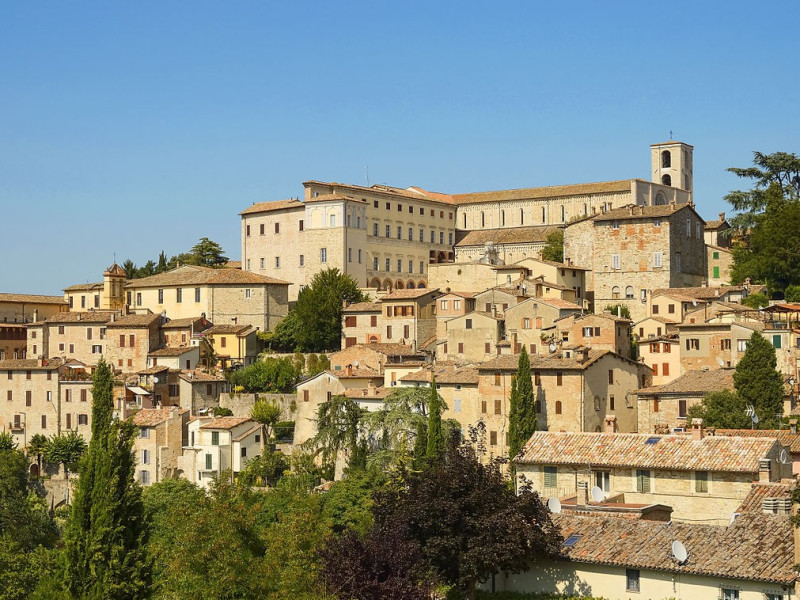 Immagine descrittiva - Immagine descrittiva -