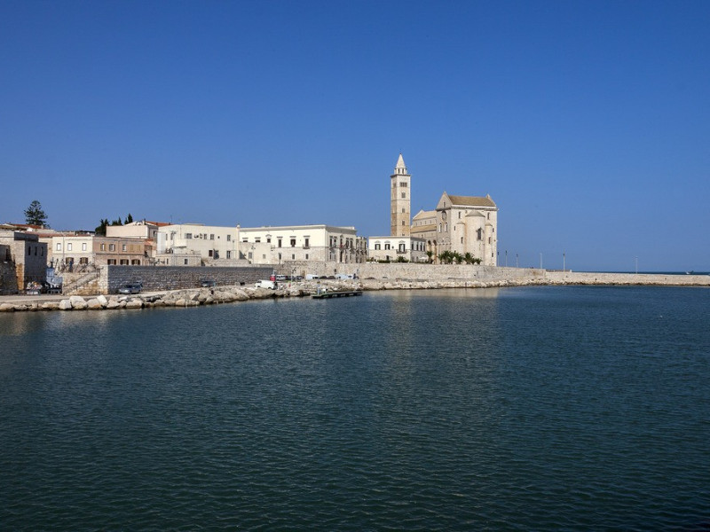 Immagine descrittiva - Immagine descrittiva -