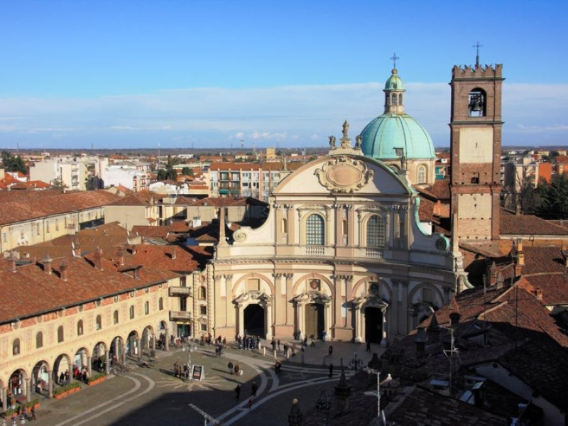 Immagine descrittiva - Immagine descrittiva -