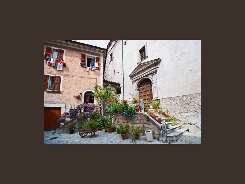 Immagine descrittiva - Immagine descrittiva -