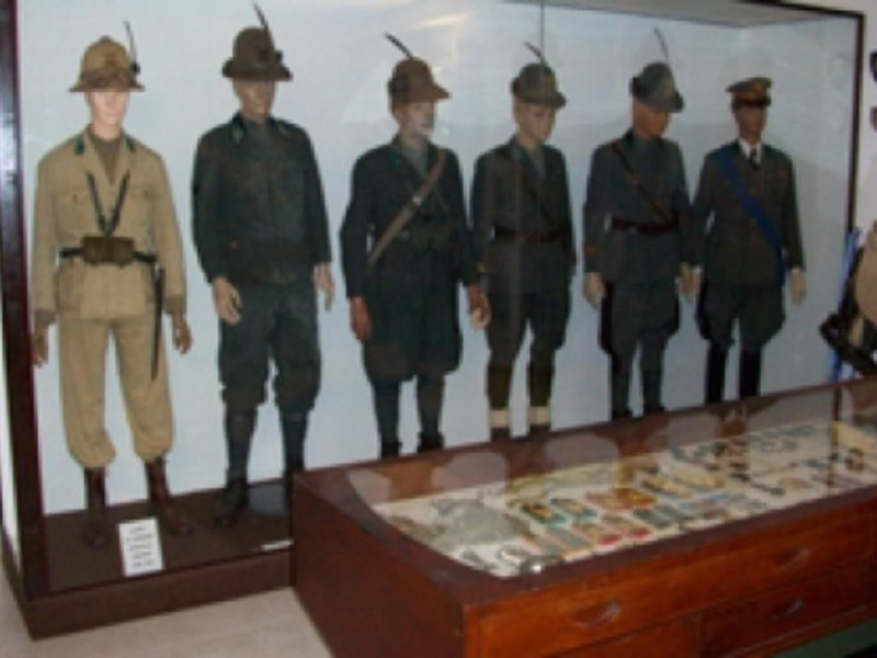 MUSEO DELL'ALPINO E DEL COMBATTENTE PIEMONTES MUSEO DELL'ALPINO E DEL COMBATTENTE PIEMONTES