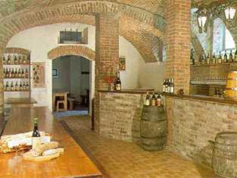 La bottega del vino ci Moncucco La bottega del vino ci Moncucco