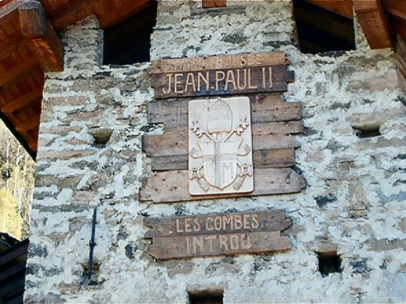 Introd, MAISON MUSEE JEAN-PAUL II Introd, MAISON MUSEE JEAN-PAUL II