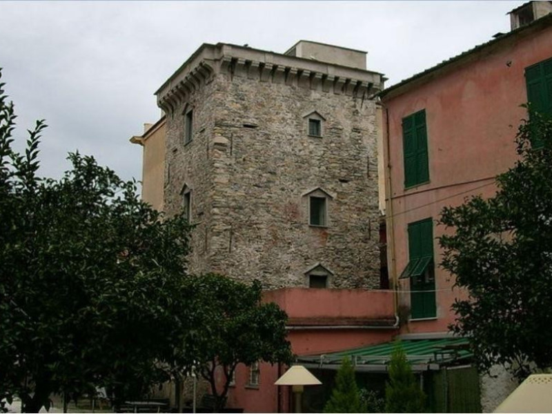 Torre del borgo  Torre del borgo